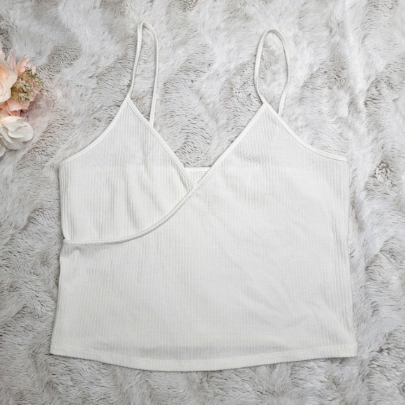Basics By Pacsun White Ribbed V Neck Cami Tank Top Size L - Picture 1 of 11